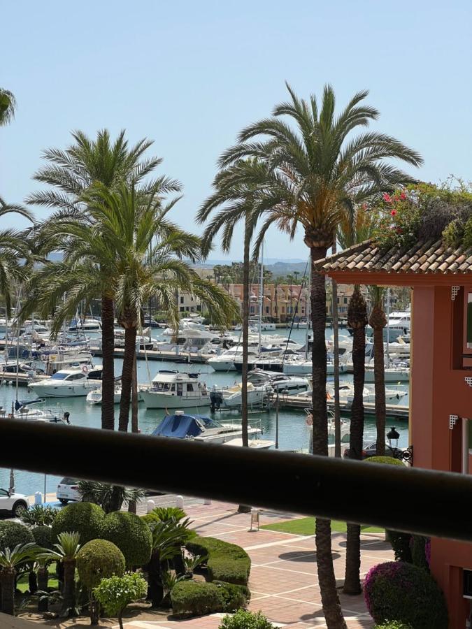 Apartamento Puerto Sotogrande Marina Esterno foto
