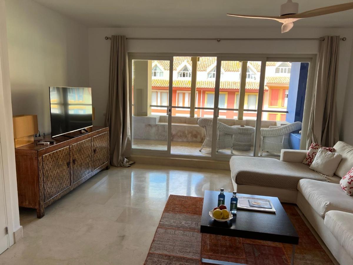 Apartamento Puerto Sotogrande Marina Esterno foto